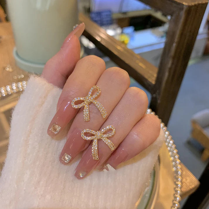 Fancy Bow - Earring